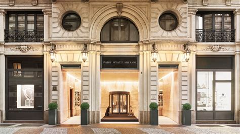 5 Star Luxury Hotel in Milan 